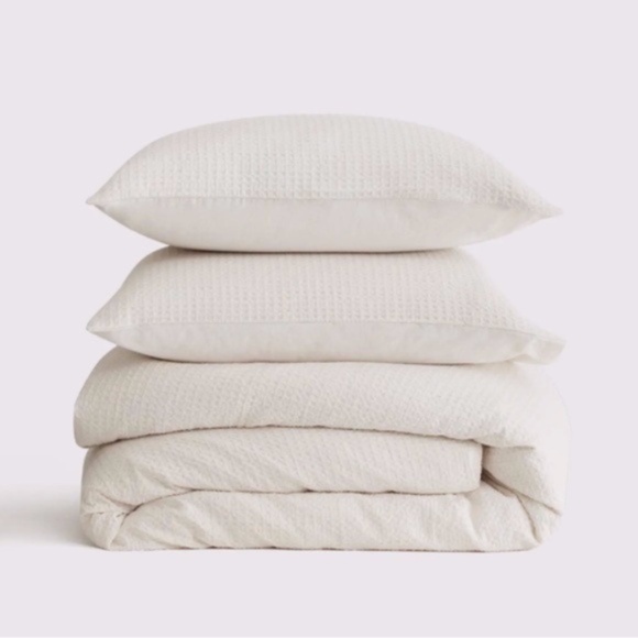 Quince Other - NWT Quince Luxe Waffle King Duvet Cover in Undyed